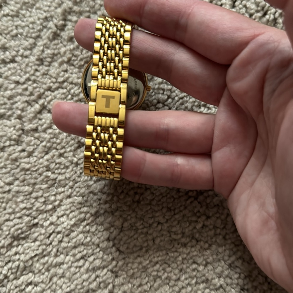 Tissot Watch - Picture 3 of 7